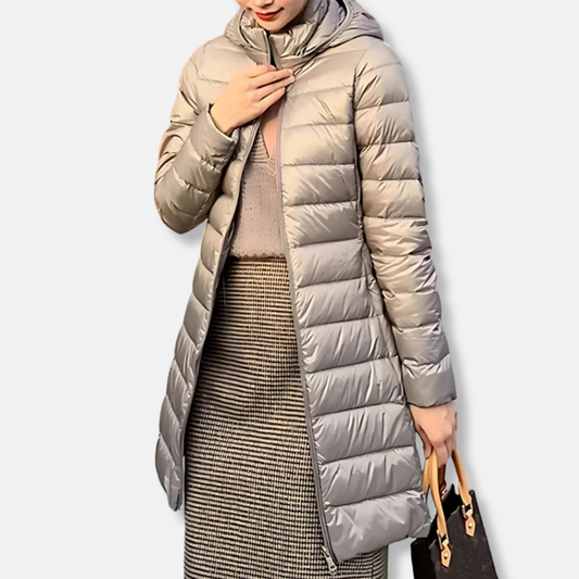 Dam Pufferjacka – Slim Fit – Lättviktsfoder – Huva – Midjelång Quiltdesign
