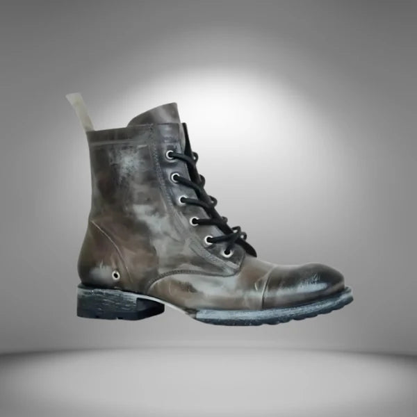 Damkängor – Skinn – Snäv Passform – Snörning – Kapptå – Grov Sula