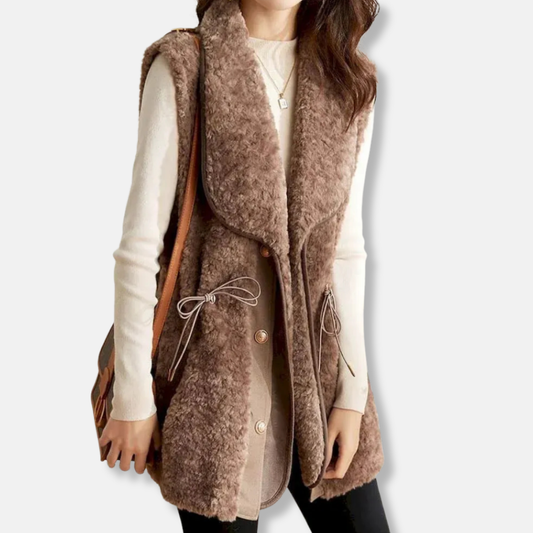 Damväst – Lammullsstruktur – Avslappnad Passform – Sjalkrage – Höftlängd