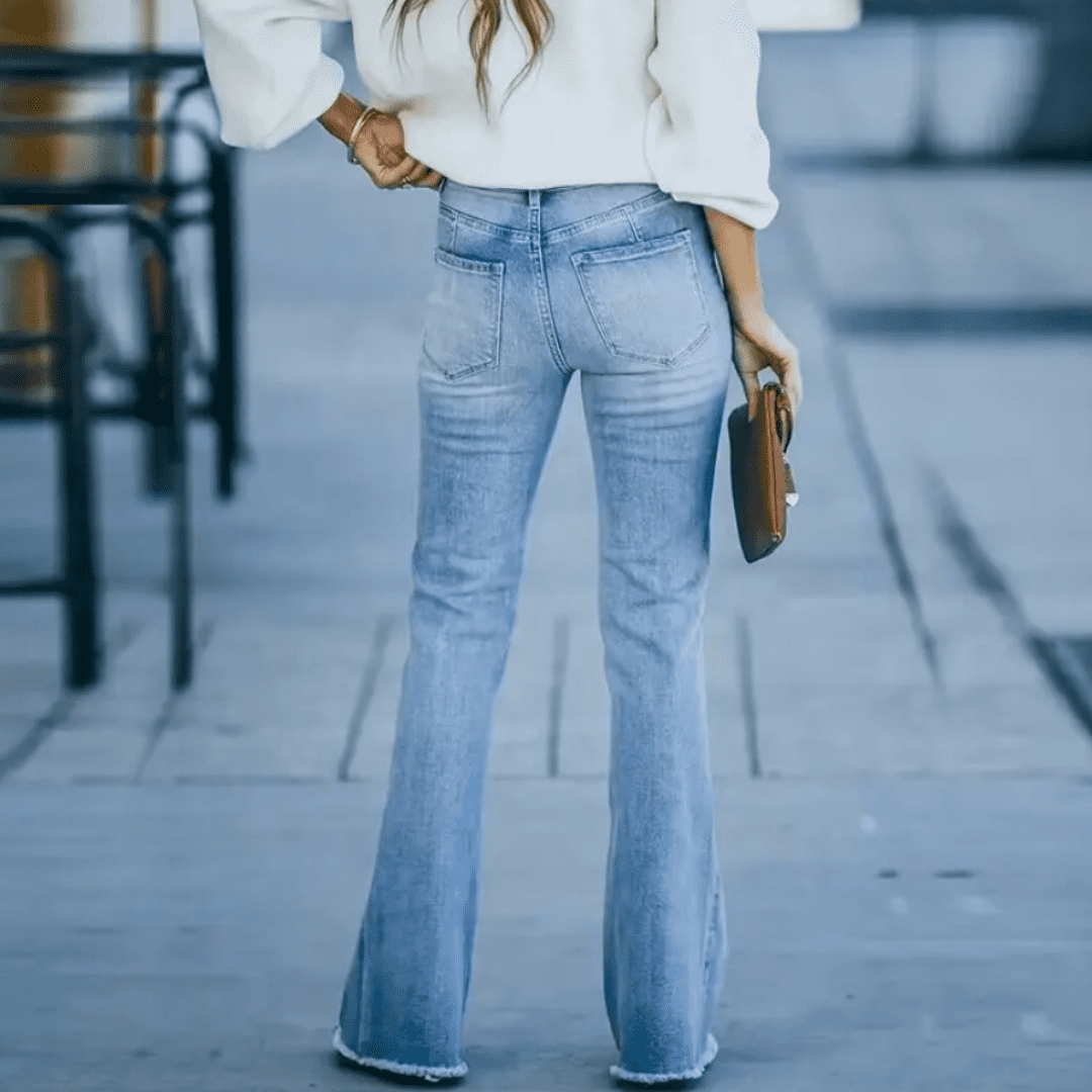 Dam Jeans – Hög Midja – Slim Fit – Utsvängda Ben – Stretch Denim – Boho Stil