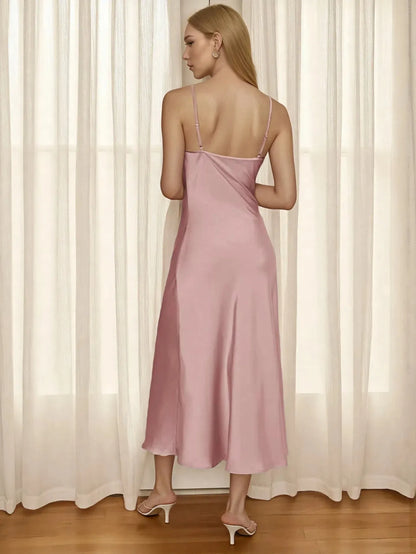 Damklänning - Glänsande satinfinish - Spaghettiband