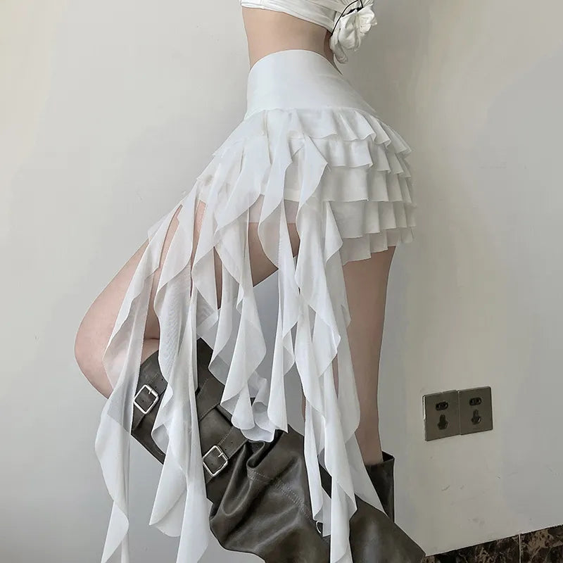 Asymmetrisk kjol med volanger för kvinnor - Elegant, böljande design