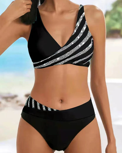 Dam Bikini Set – Hög Midja – Omlottopp – Andningsbart Stretchtyg – Randigt Mönster