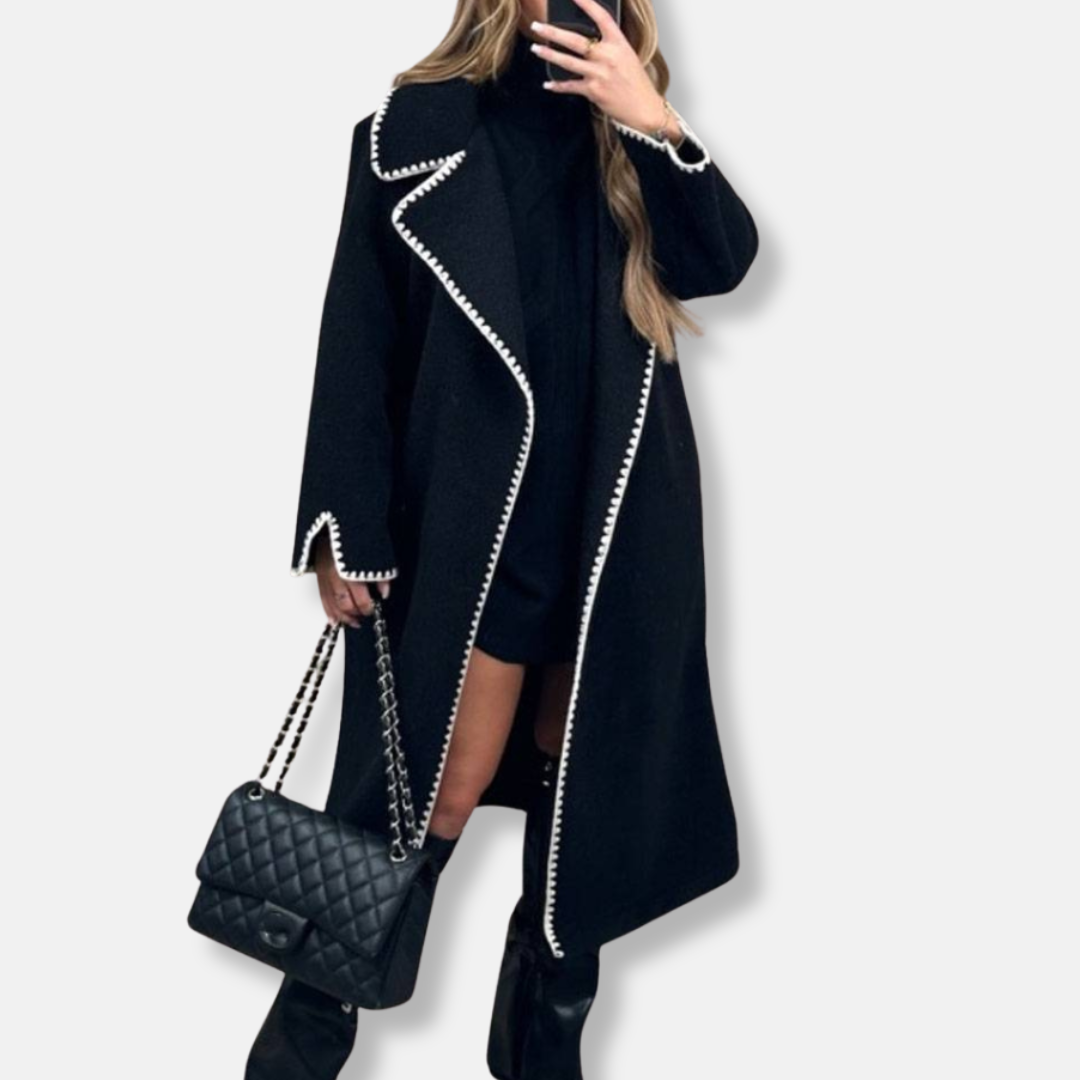 Damkappa – Lång Modell – Oversized Passform – Ullmix – Kontrastkant med Volang