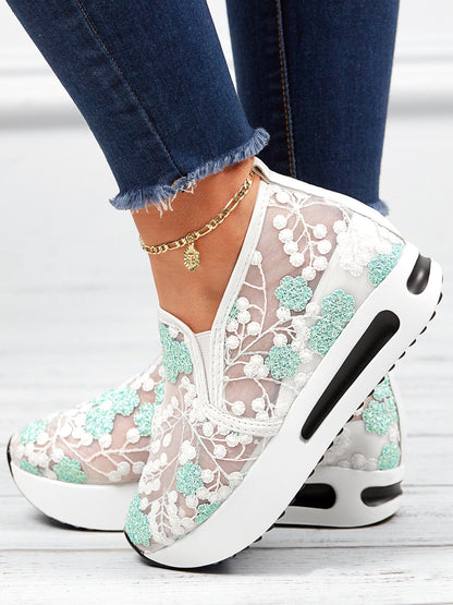 Dam Sneakers – Plattformssula – Mesh med Blommig Brodyr – Bekväma Slip-on