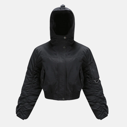 Damjacka – Kort Puffmodell – Huva med Justerbar Dragsko – Ribbad Kant – Knäppning