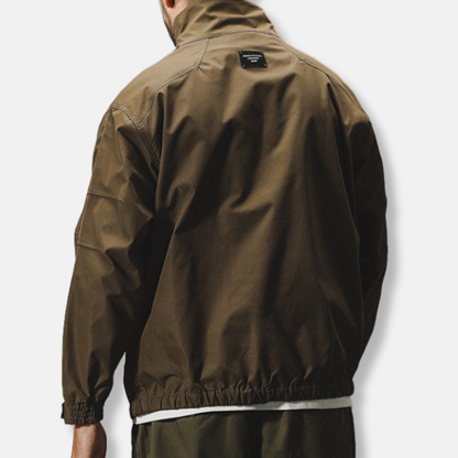 Herrjacka Utomhus – Vind- och Vattenavvisande – Avslappnad Passform – Funktionell Stil