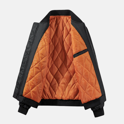 Herr Bomberjacka – Avslappnad Passform – Vadderat Foder – Ribbad Krage och Muddar – Ärmficka med Dragkedja