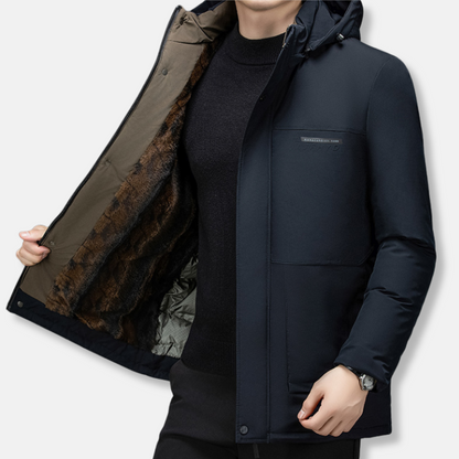 Herrjacka – Vadderad – Medellång Passform – Huva med Dragsko – Vindskyddande Design