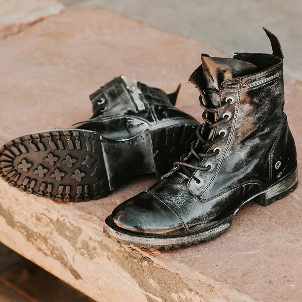Herrboots – Ankelhöga – Läder – Snörning – Robust Passform – Mönstrad Sula