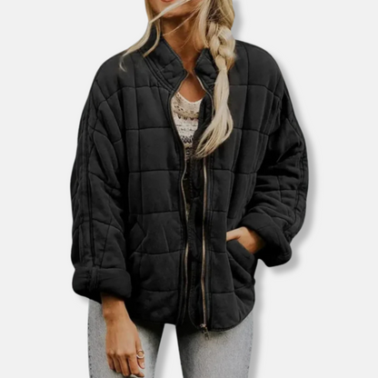 Dam Quilted Jacka – Oversized Passform – Ståkrage – Hellång Dragkedja – Lång Ärmar