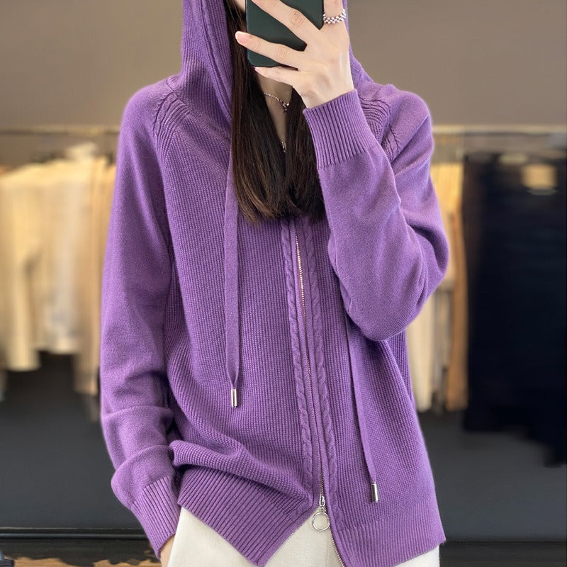 Dam Hoodie med Dragkedja – Avslappnad Passform – Mjuk Stickad – Huva med Snörning – Flätstickad Detalj