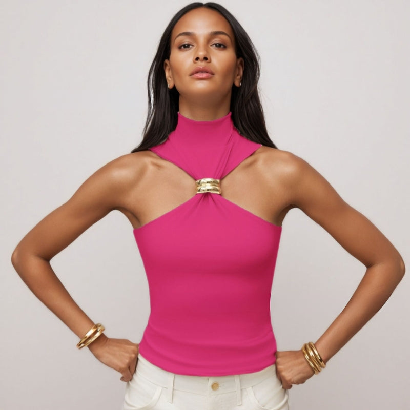 Damlinne – Smickrande Slim Fit – Halterneck med Metallring – Mjuk Stickad Kvalitet