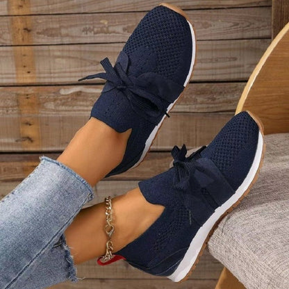 Dam Sneakers – Stickat Tyg – Andas – Låg Modell – Snörning för Anpassad Passform
