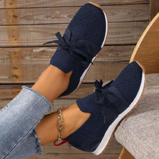 Dam Sneakers – Stickat Tyg – Andas – Låg Modell – Snörning för Anpassad Passform