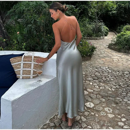 Damklänning – Halterneck – Satäng – Figurnära Passform – Ankellång Elegant Fest