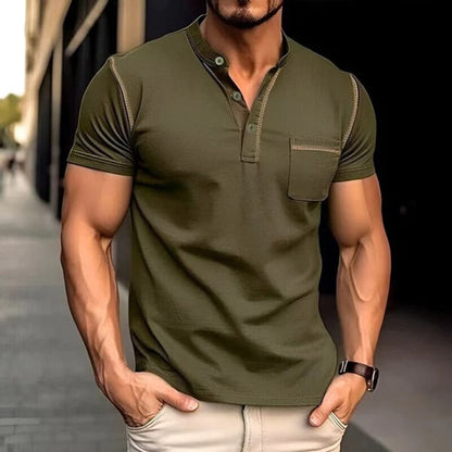 Herr Henley-tröja – Kort ärm – Knappslå med tre knappar – Bröstficka – Slim Fit