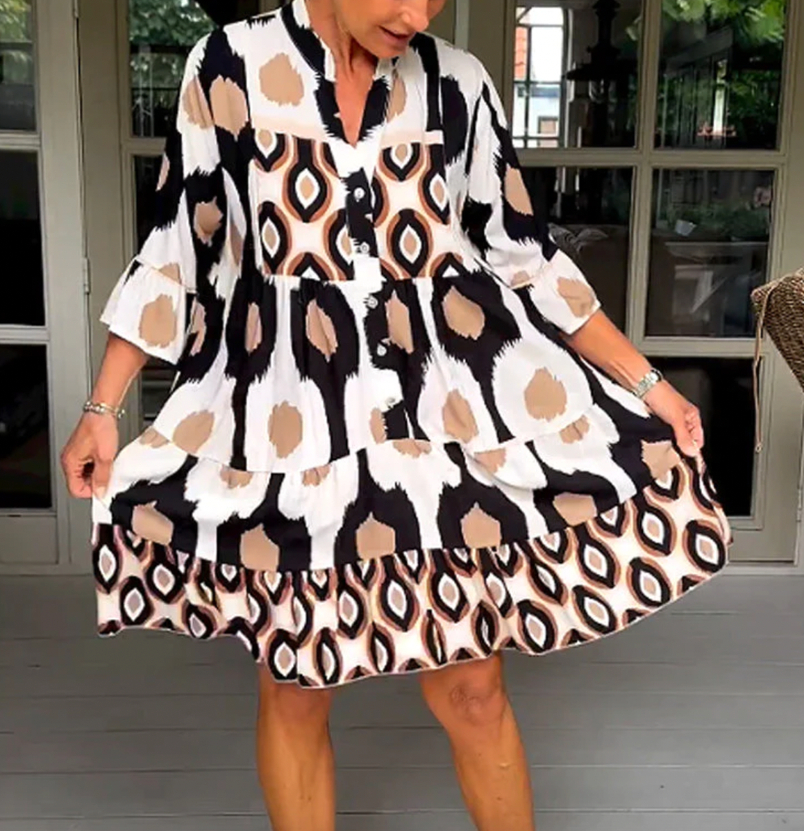 Damklänning - A-linjeformad Passform - 3/4-Ärmar - Knälång - Rund Hals