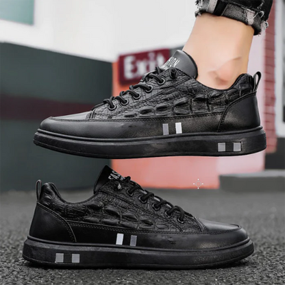 Herr Sneakers - Syntetiskt Läder - Låg Modell - Quiltad Design - Snörning