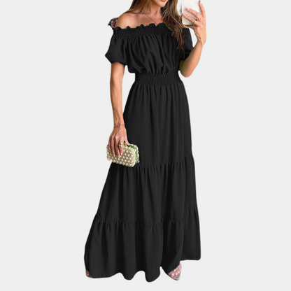 Dammode Off-Shoulder Maxiklänning – Smockad Midja – Kort Ärms – Volangkjol