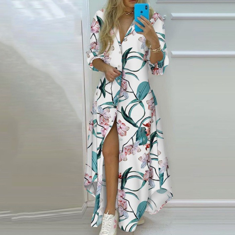 Damklänning - Lång Skjortklänning med Lövmönster - V-ringning & Hög Slits - 3/4 Ärm