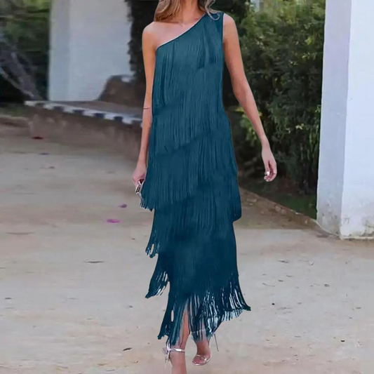 Kvinners Klänning - One-Shoulder Design - Asymmetrisk Hem - Flerskiktade Fransar