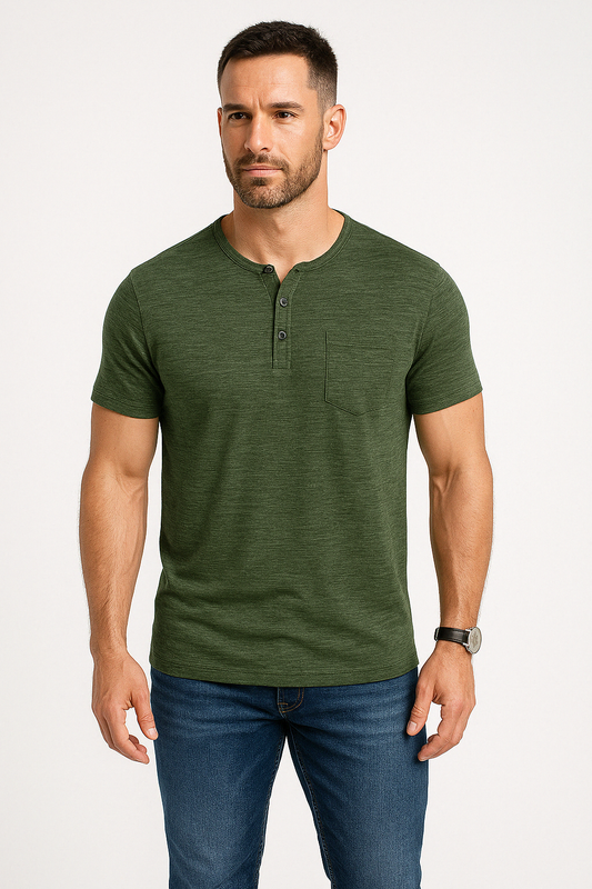 Herr T-shirt – Slim Fit – Mjuk Bomullsblandning – Kort Ärm – Henleykrage – Ficka