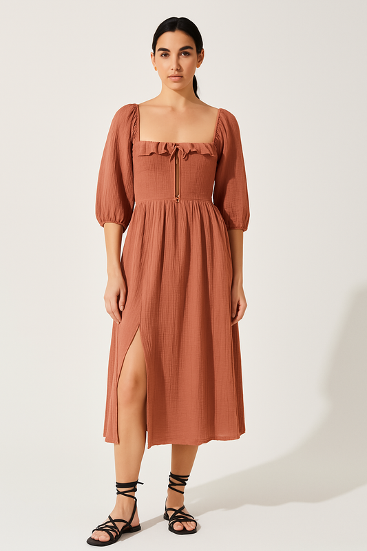 Damklänning A-linje – Bomullsblandning – V-ringning med volang – Smockmidja – Lång ärm