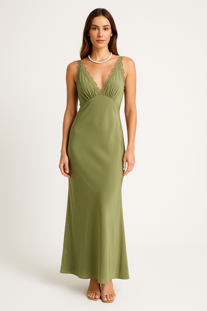 Damklänning – Satintyg – Smal passform – Ärmös V-ringning med spetsdetalj