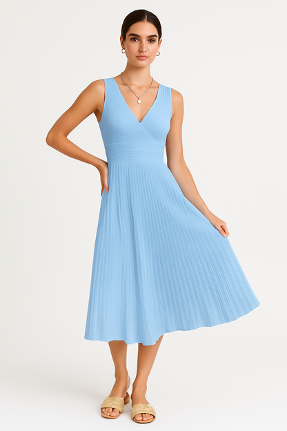 Damklänning midi – figurnära överdel – V-ringning – ärmlös – veckad A-linjeform