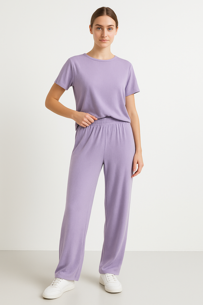 Dam Lounge Set – Kortärmad Topp – Croppad Passform – Vida Byxor – Mjuk Andningsbar Textil