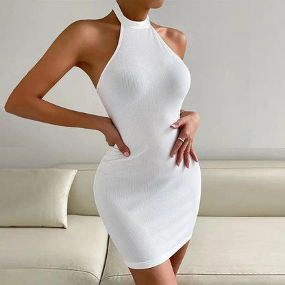 Dam Halterneck Klänning - Åtsittande Bodycon - Ribbad Stretchig Design - Elegant Festklänning