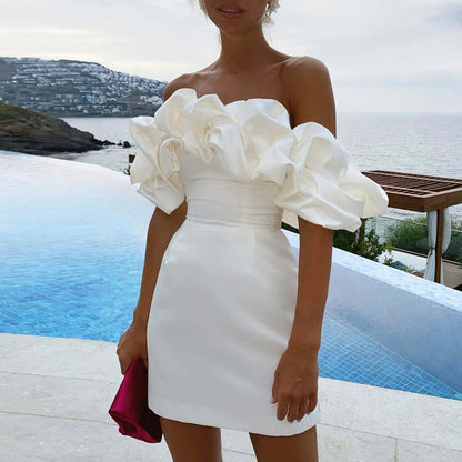 Dam Klänning - Off Shoulder - Figurnära - Volangdetaljer - Elegant Festklänning