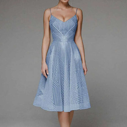 Damklänning midi – A-linjeformad – Spagettiband – V-ringning – Transparent mönster