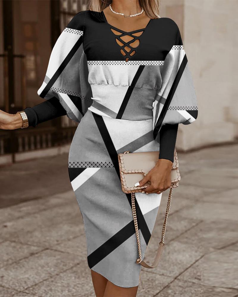 Damklänning bodycon – V-ringning med snörning – Ballongärm – Rutmönster – Knälång