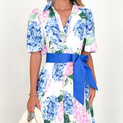 Damklänning maxi – A-linjeform – Kort ärm – Knäppning – Blommig boho med midjeband