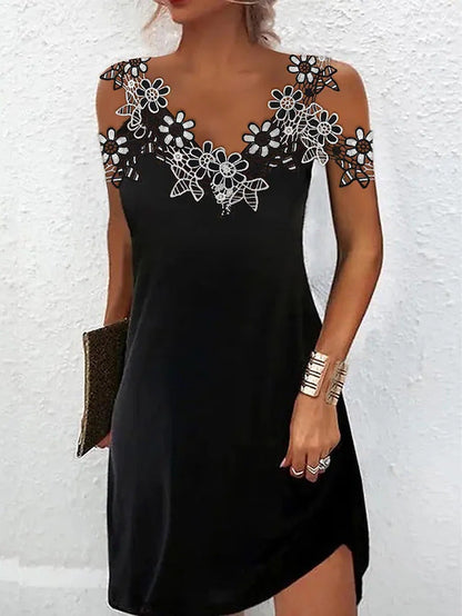 Dam Miniklänning – Slim Fit – Broderad Spets – V-ringning – Ärmlös Mini Elegant
