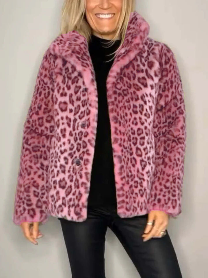 Dam Kappa – Fuskpäls – Oversize Passform – Notchkrage – Leopardmönster