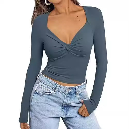 T-shirt dam – V-ringning – Slim fit – Lång ärm – Twist front – Kort modell