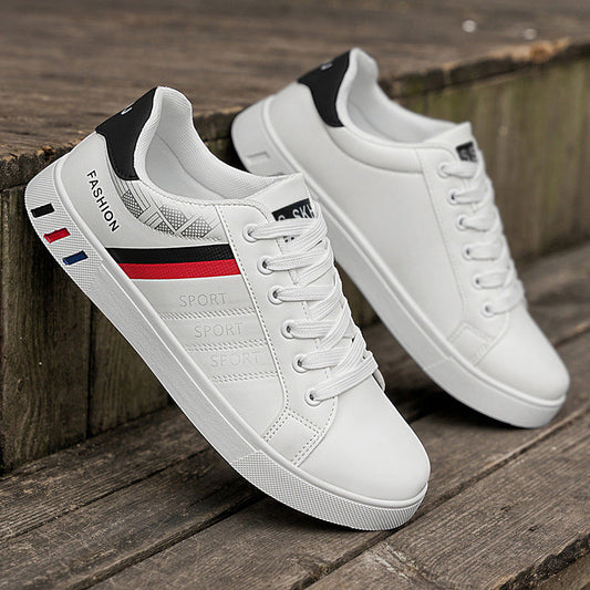 Herrsneakers – Låg modell – Bred passform – Skinnlook – Snörning – Vardagskomfort