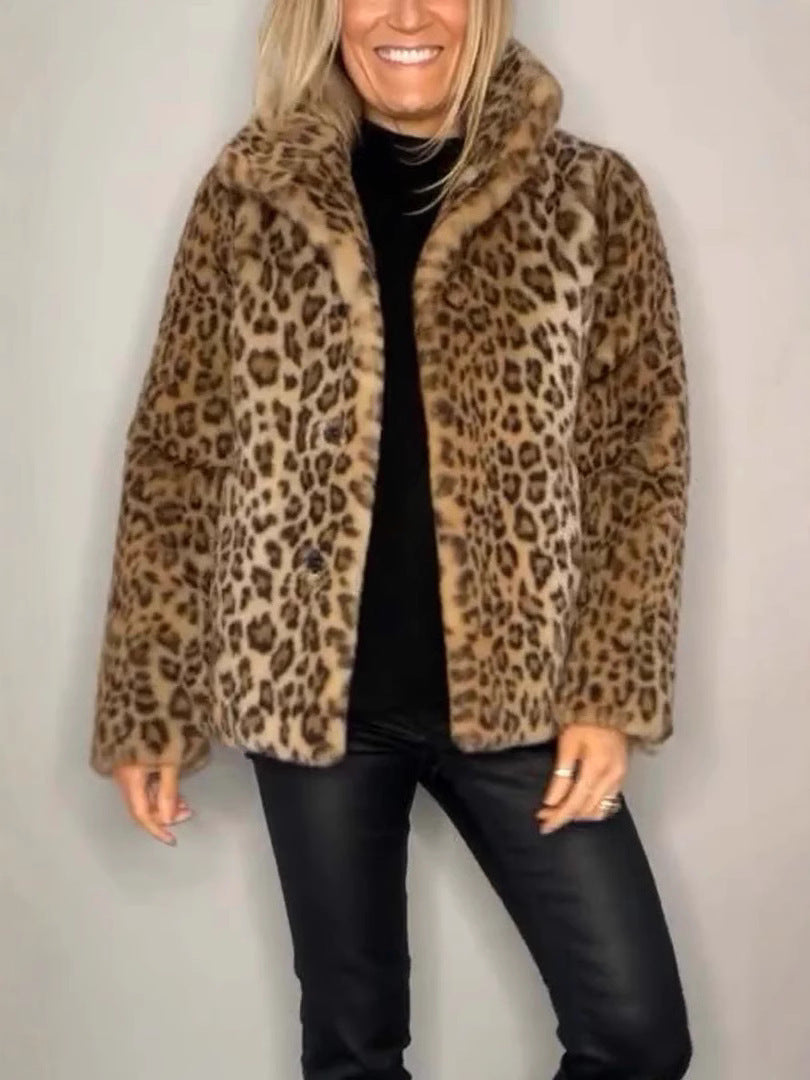 Dam Kappa – Fuskpäls – Oversize Passform – Notchkrage – Leopardmönster