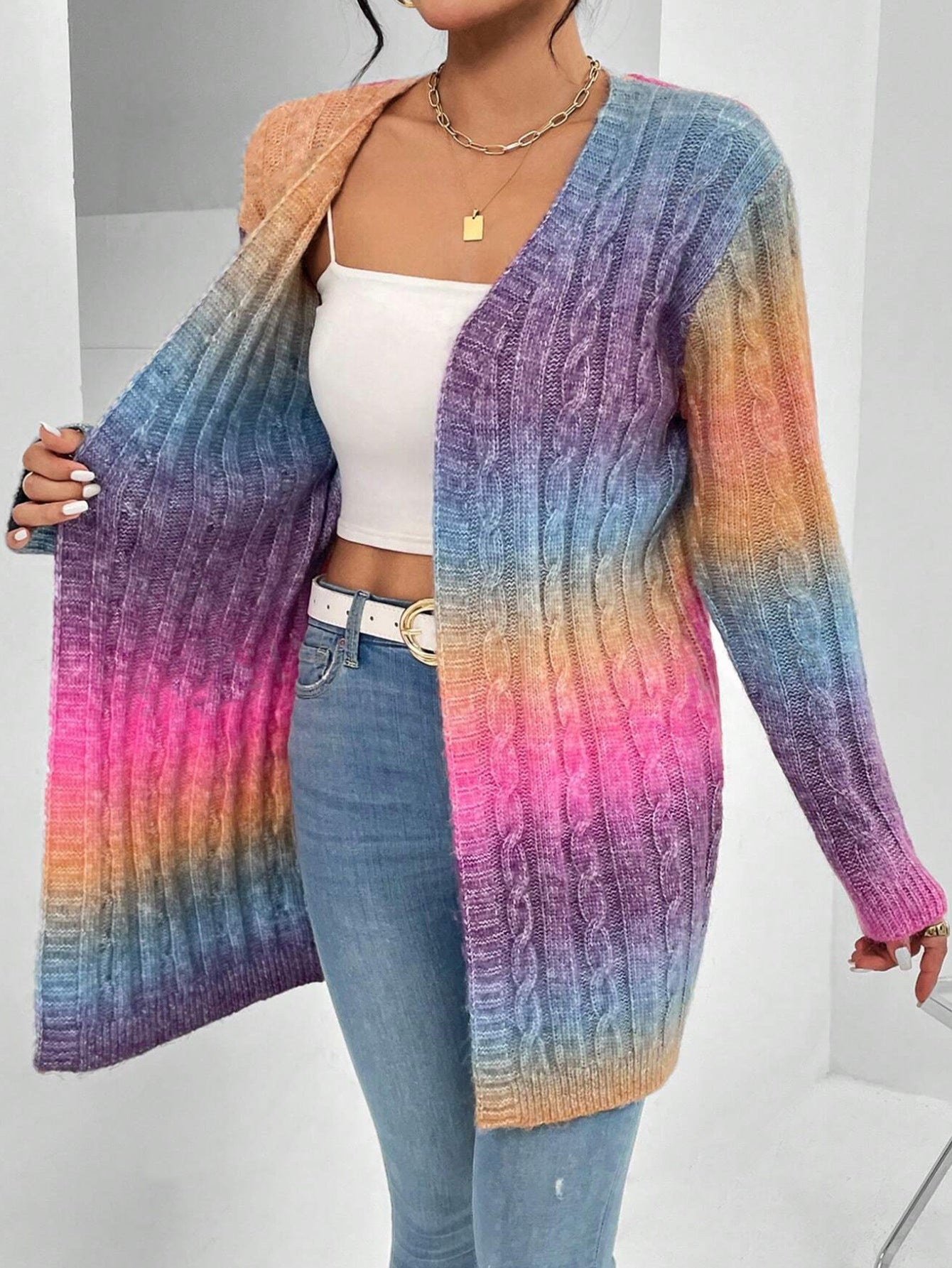 Damkofta – Oversize Passform – Öppen Front – Lång Ärmlängd