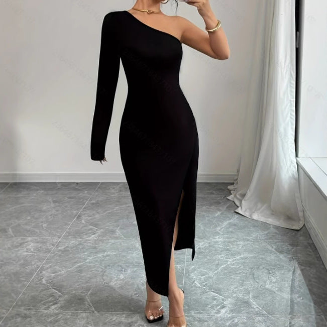 Damklänning bodycon – Off shoulder – Asymmetrisk slits – Elegant aftonmodell