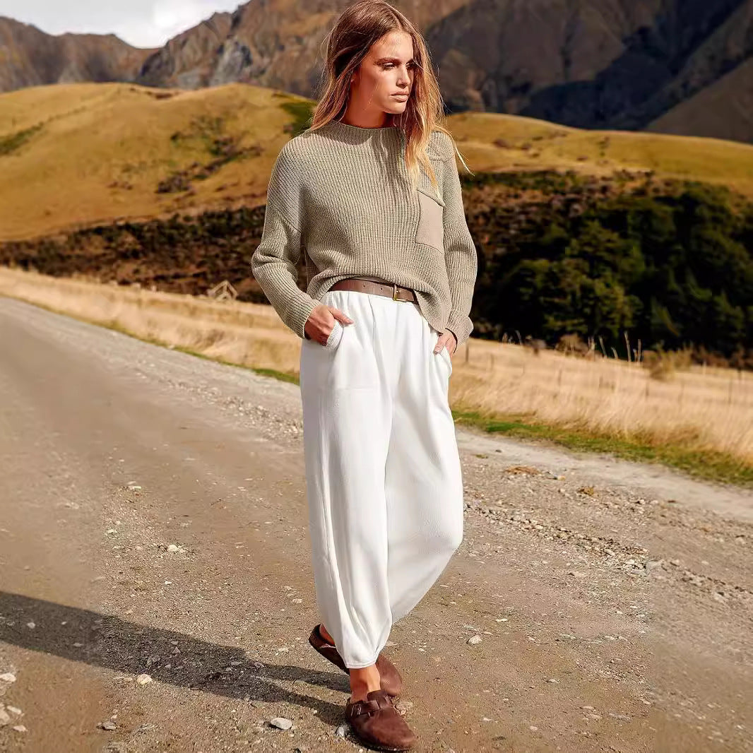 Damset Loungekläder – Mjuk Tröja med Fickdetalj – Vida Byxor med Resårmidja