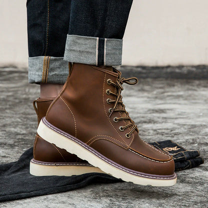 Herrboots i Läder – Snörning – Moc-Tå – Vadderad Krage – Stötdämpande Sula