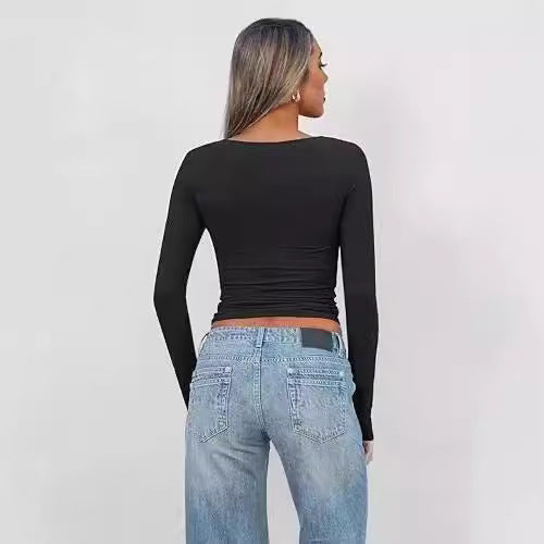T-shirt dam – V-ringning – Slim fit – Lång ärm – Twist front – Kort modell