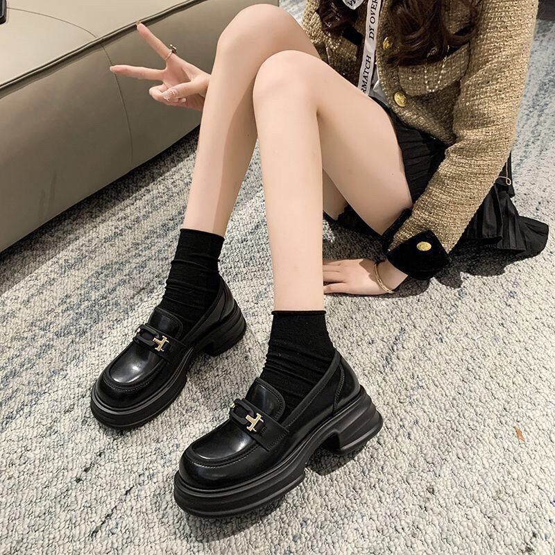 Damloafers – Chunky Sula – Slip-in Modell – Blank Yta – Metallspänne