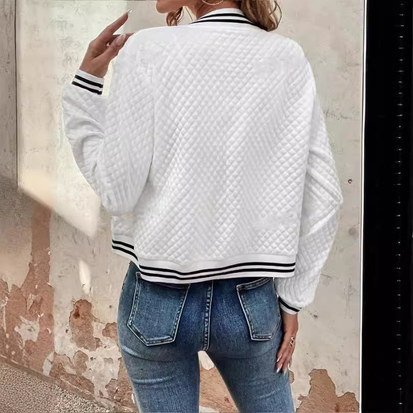 Dam Jacka Bomber – Quilted Design – Relaxed Fit – Ståkrage – Ribbad Kant – Dragkedja
