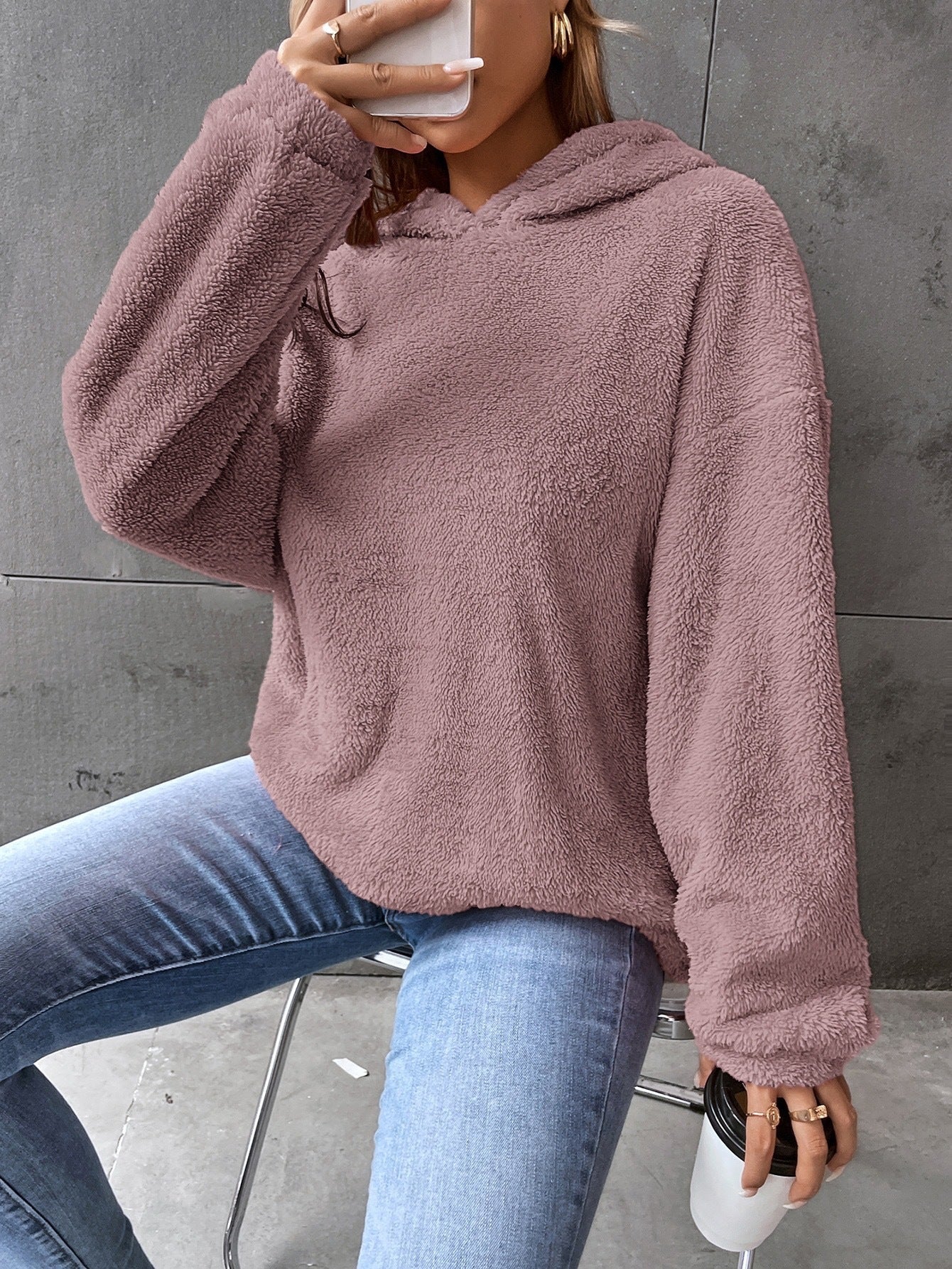 Dam Hoodie – Fleece – Kort Modell – Avslappnad Passform – Lång Ärms Casualstyle