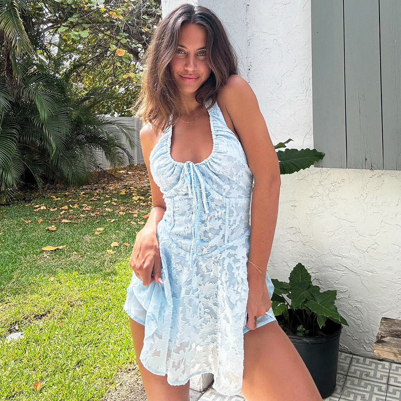 Damklänning i minilängd – Jacquard – Smal passform – Halterneck – Öppen rygg